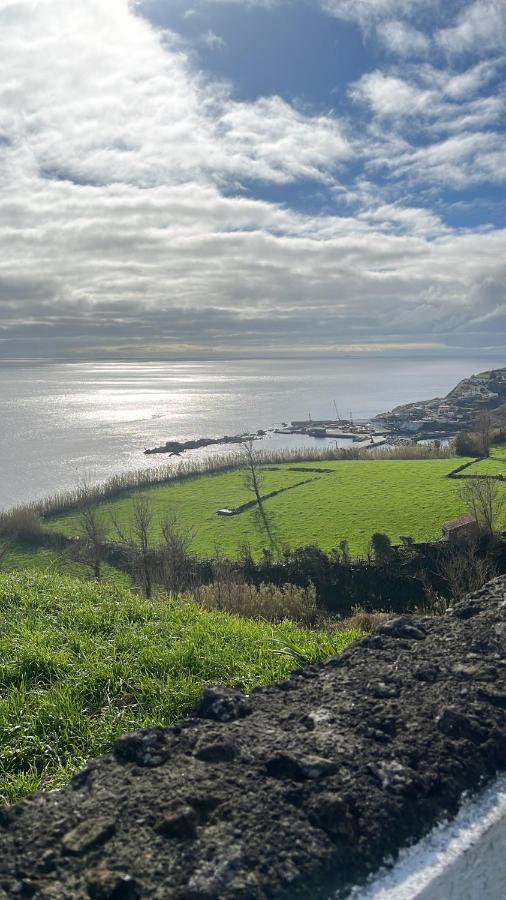 Lajes das FloresPanda'S Caveアパートメント エクステリア 写真